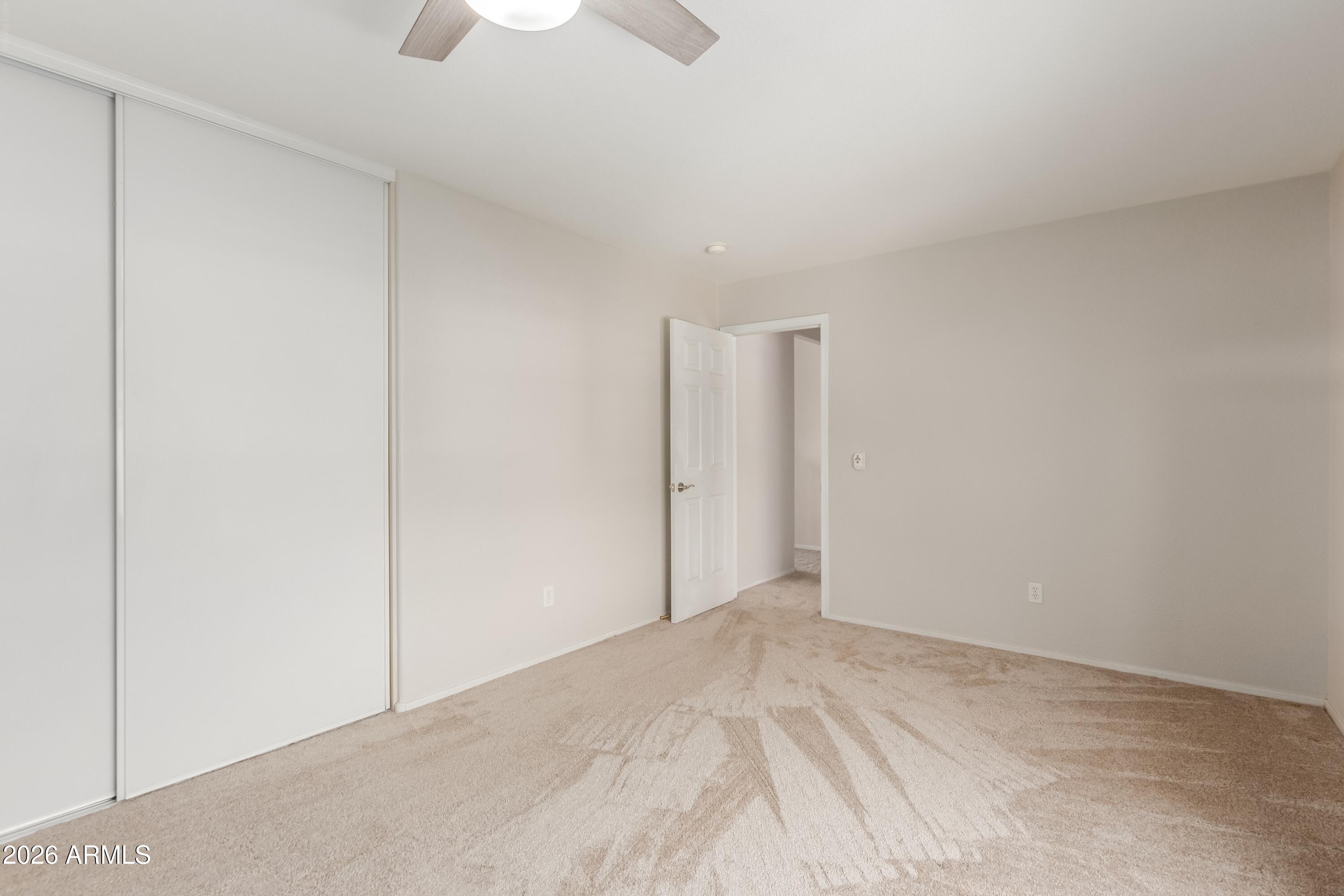 3219 W Molly Lane