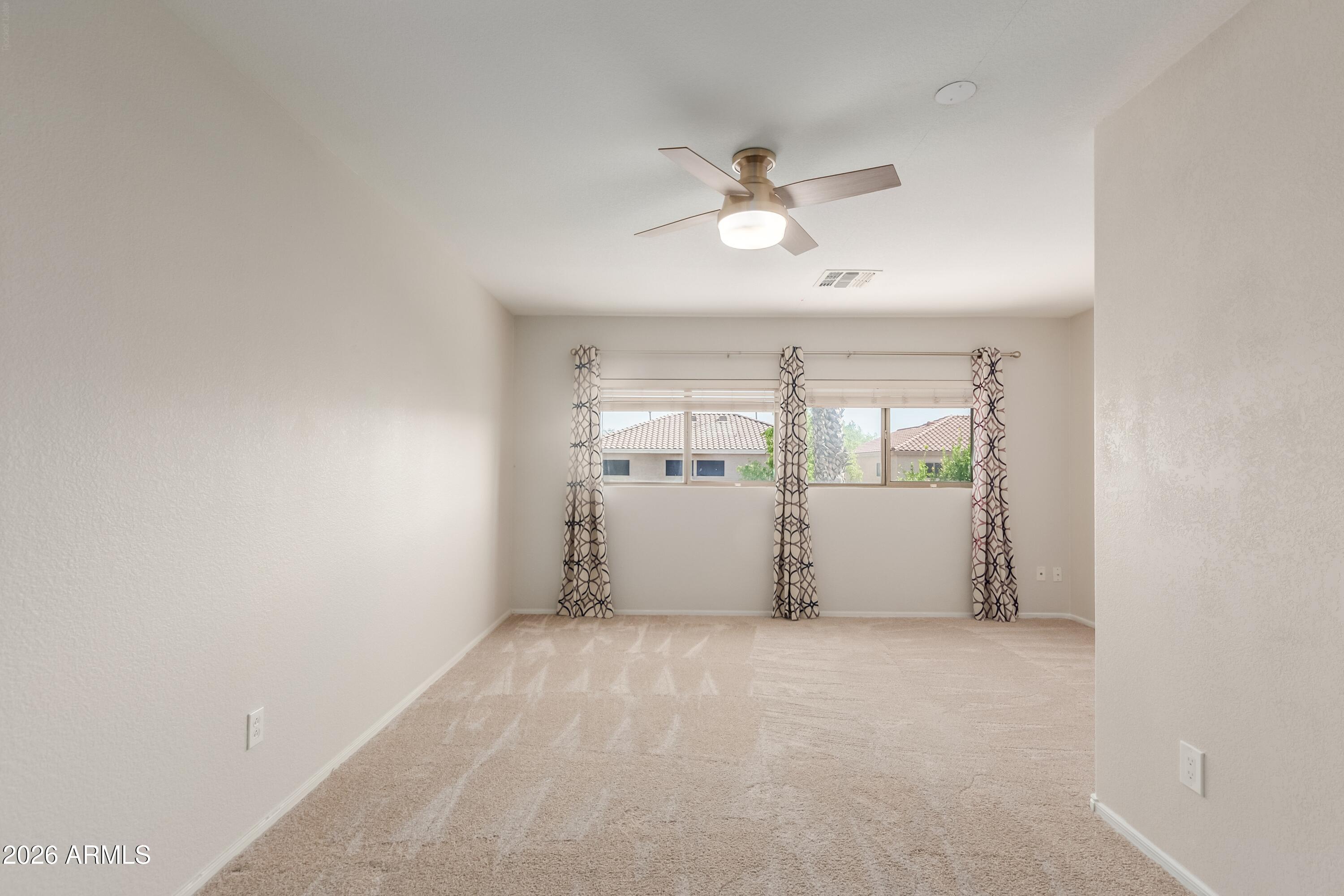 3219 W Molly Lane