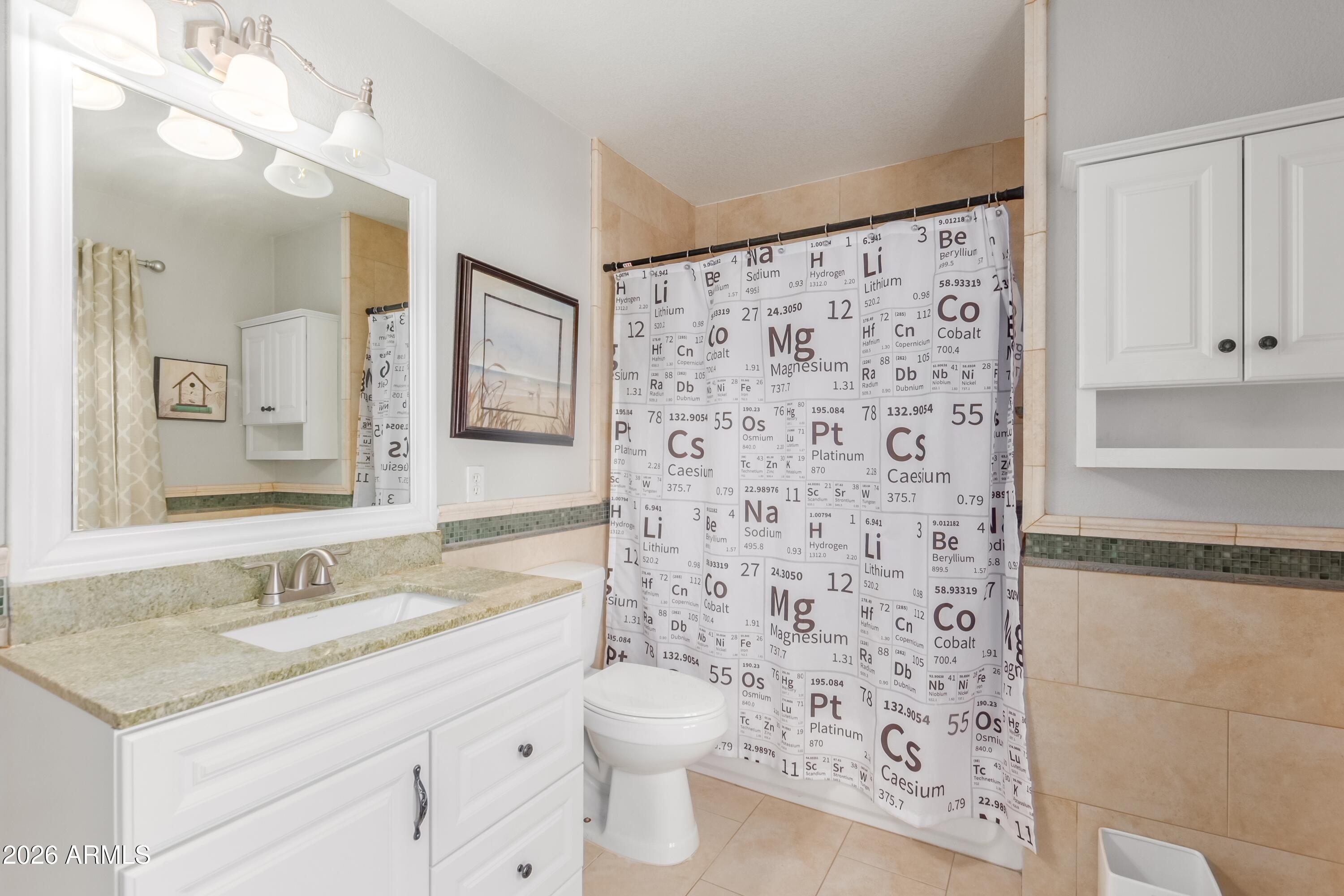 3219 W Molly Lane
