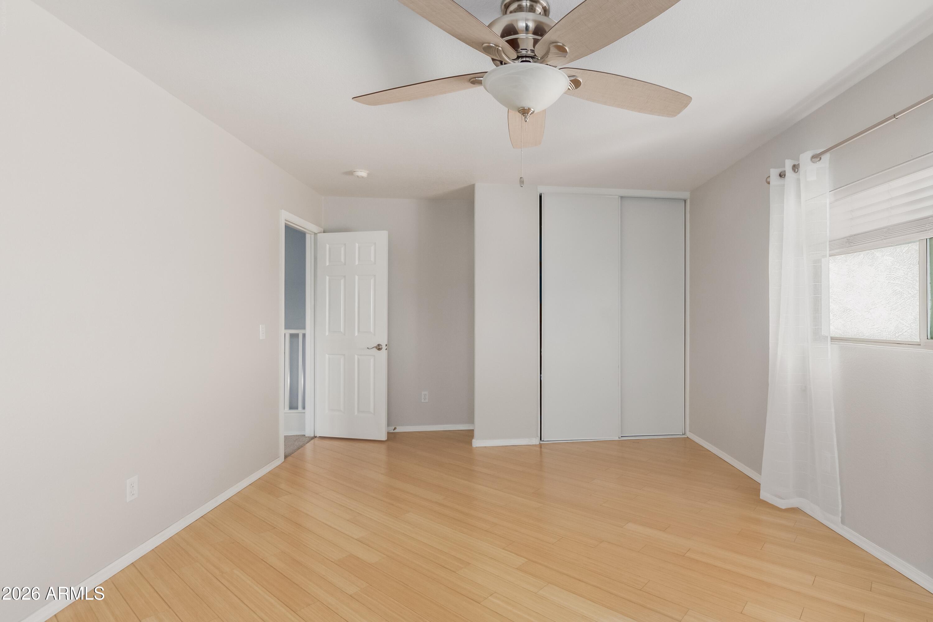 3219 W Molly Lane