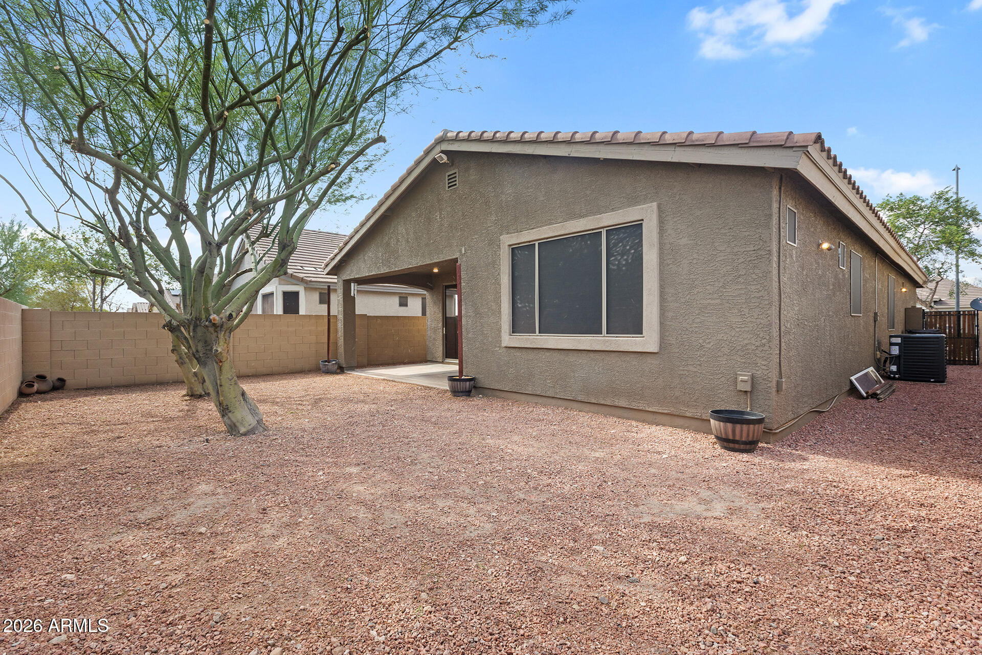 10361 W FOOTHILL Drive