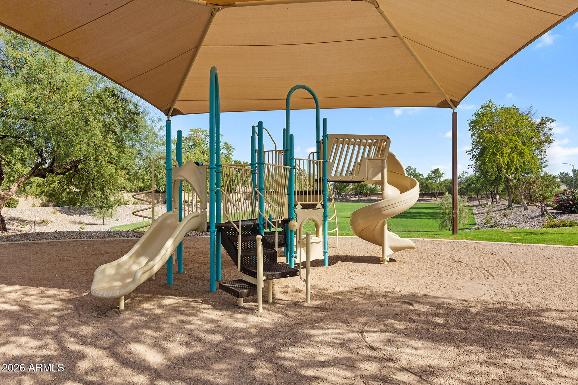10361 W FOOTHILL Drive