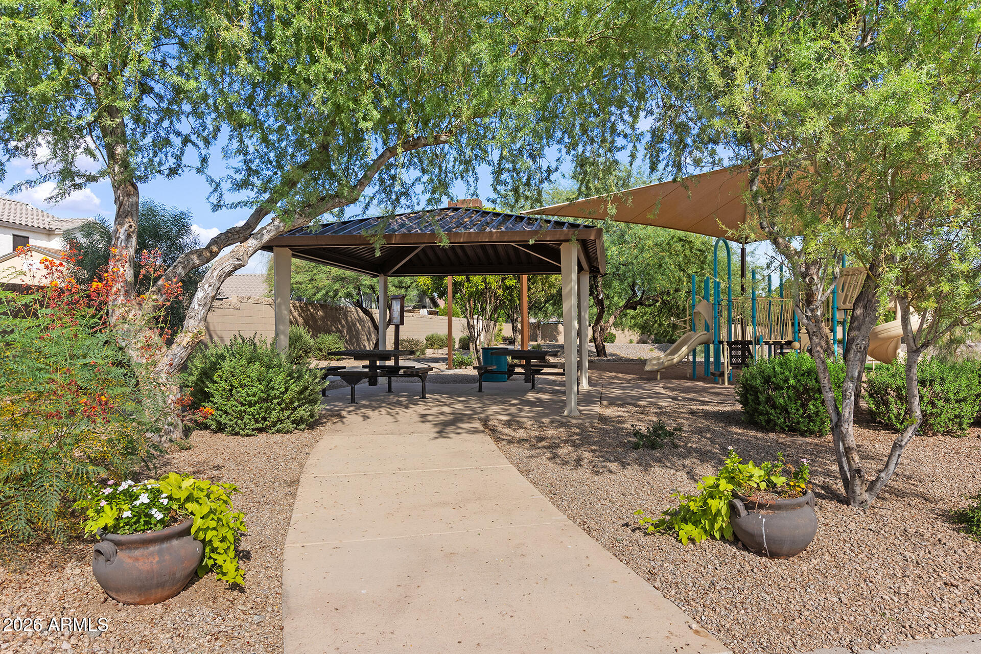 10361 W FOOTHILL Drive