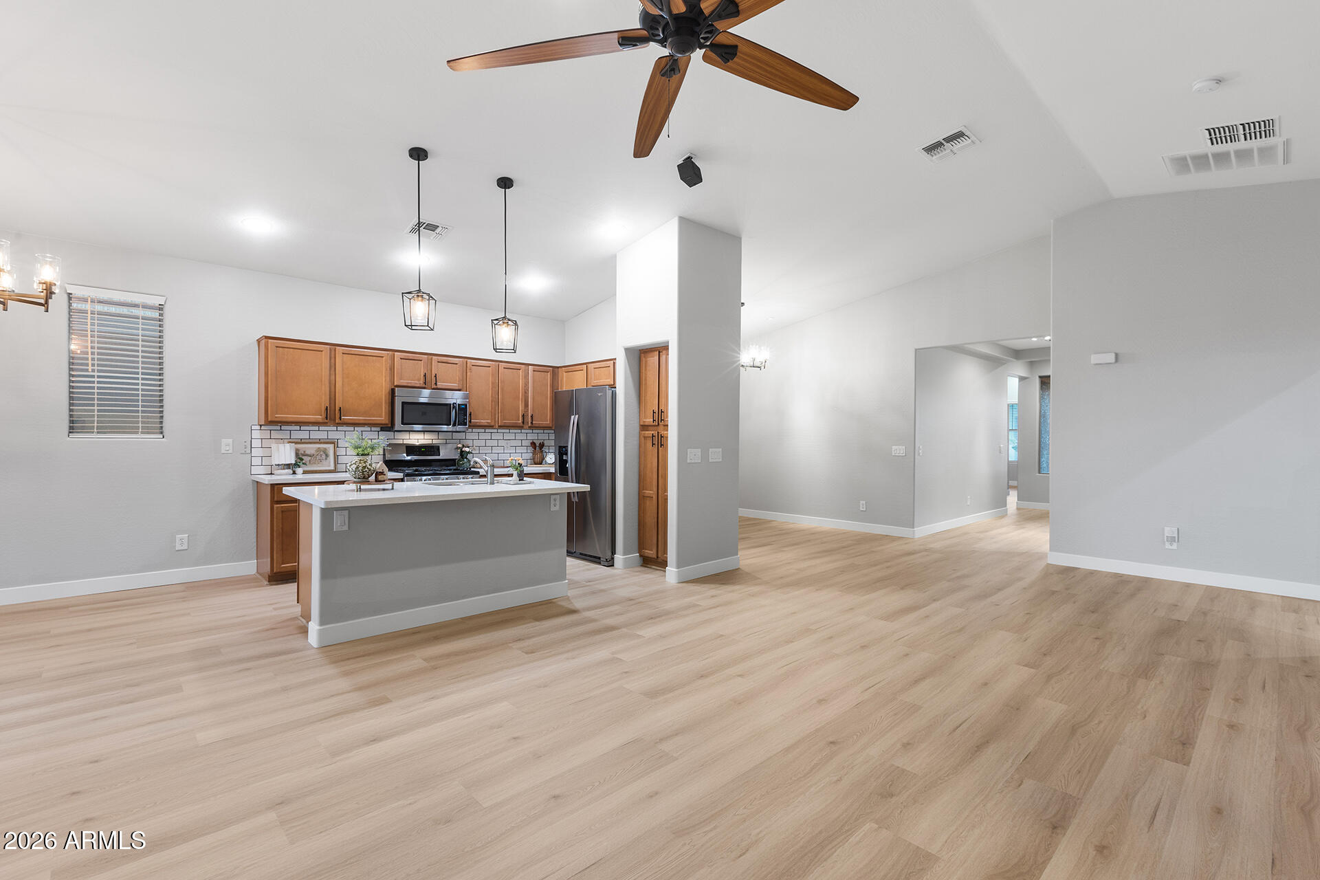 10361 W FOOTHILL Drive