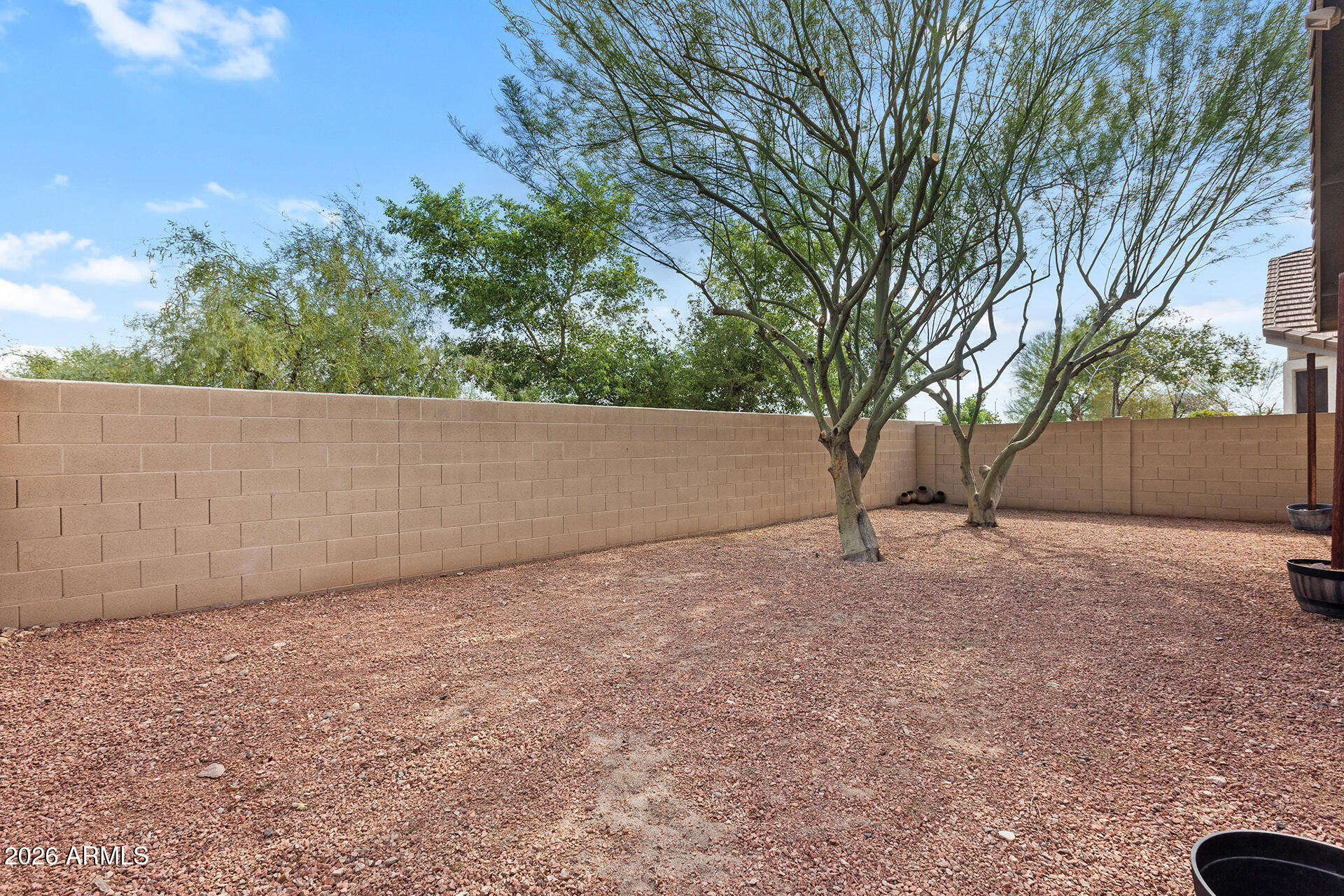 10361 W FOOTHILL Drive