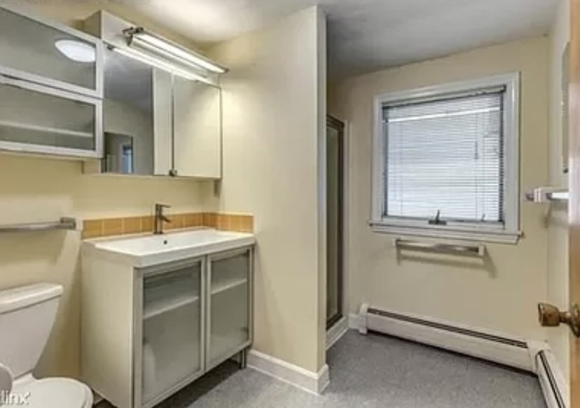 27 Lake St # 2