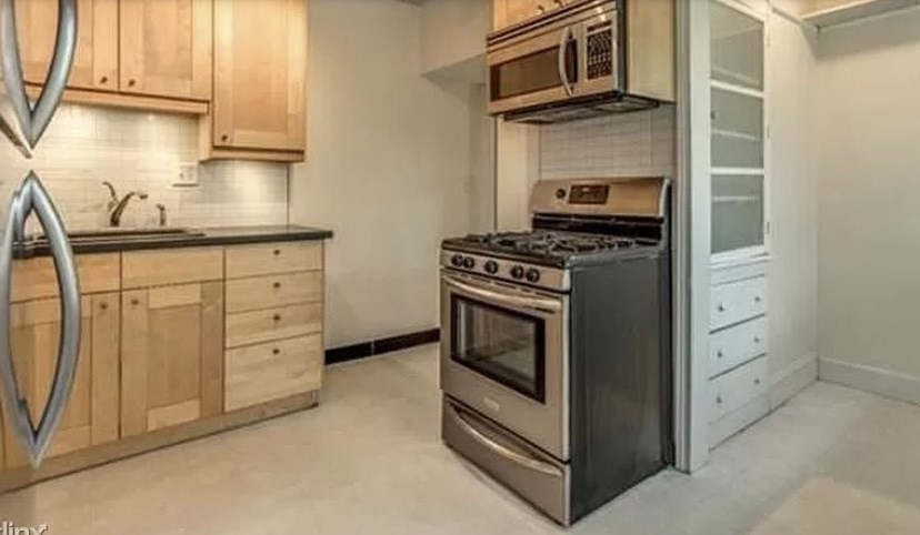 27 Lake St # 2