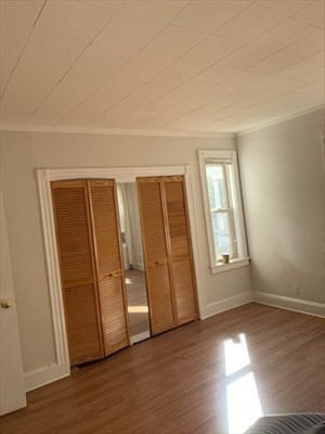 24 Ventura St