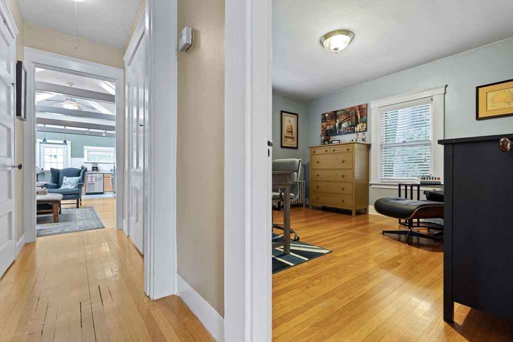 13 Saint James St