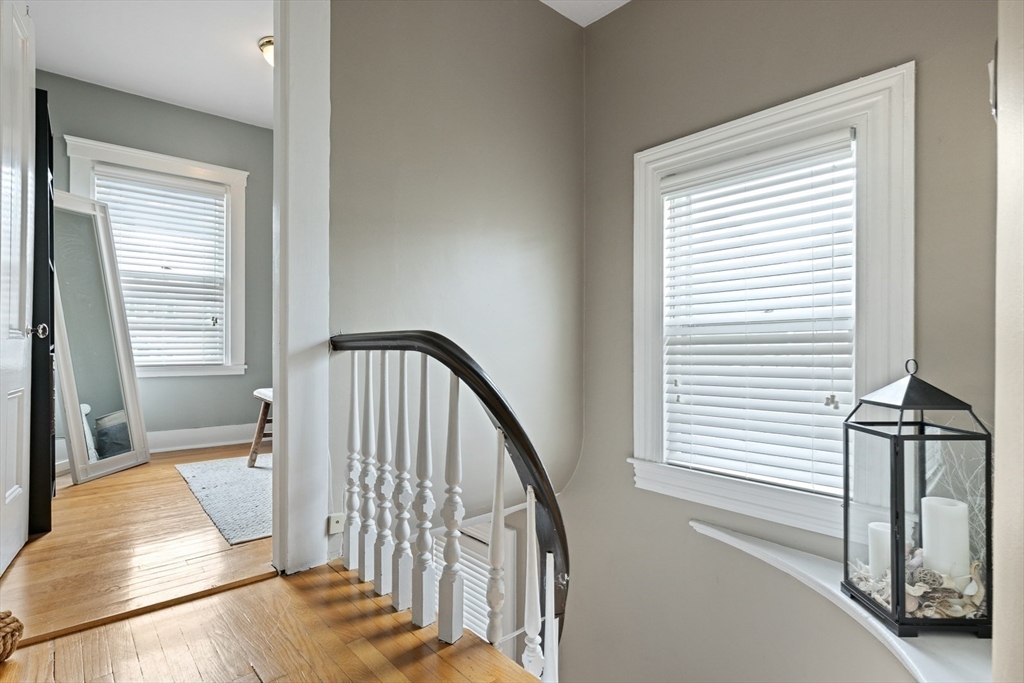 13 Saint James St