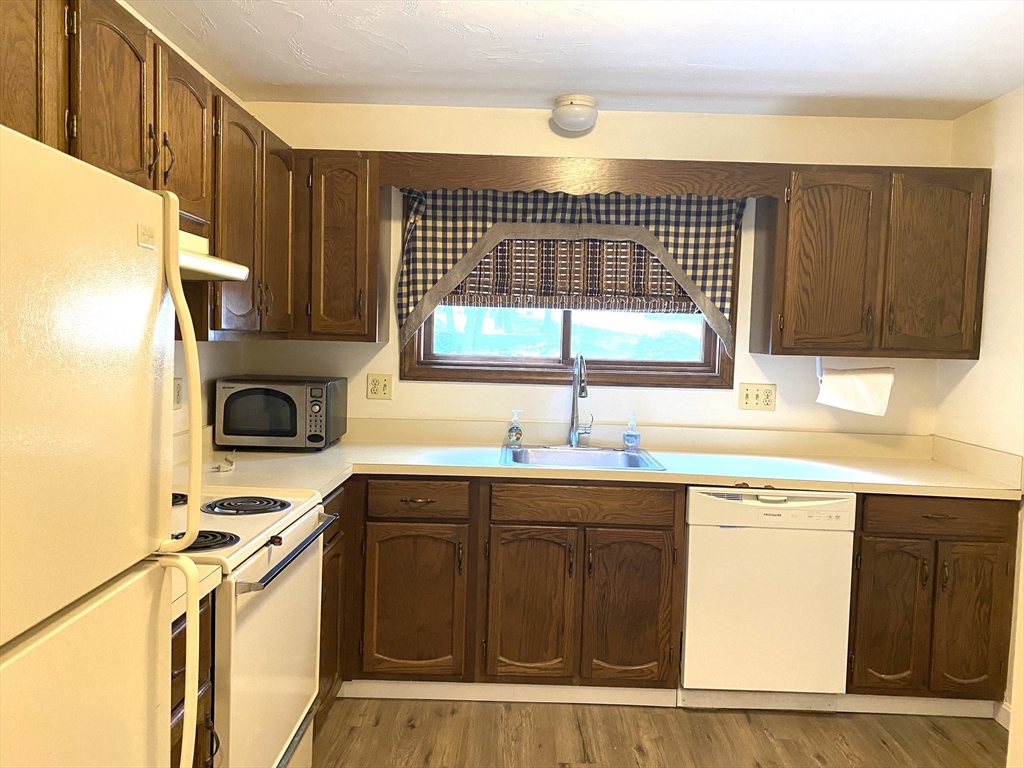95 Highwood Drive # 9