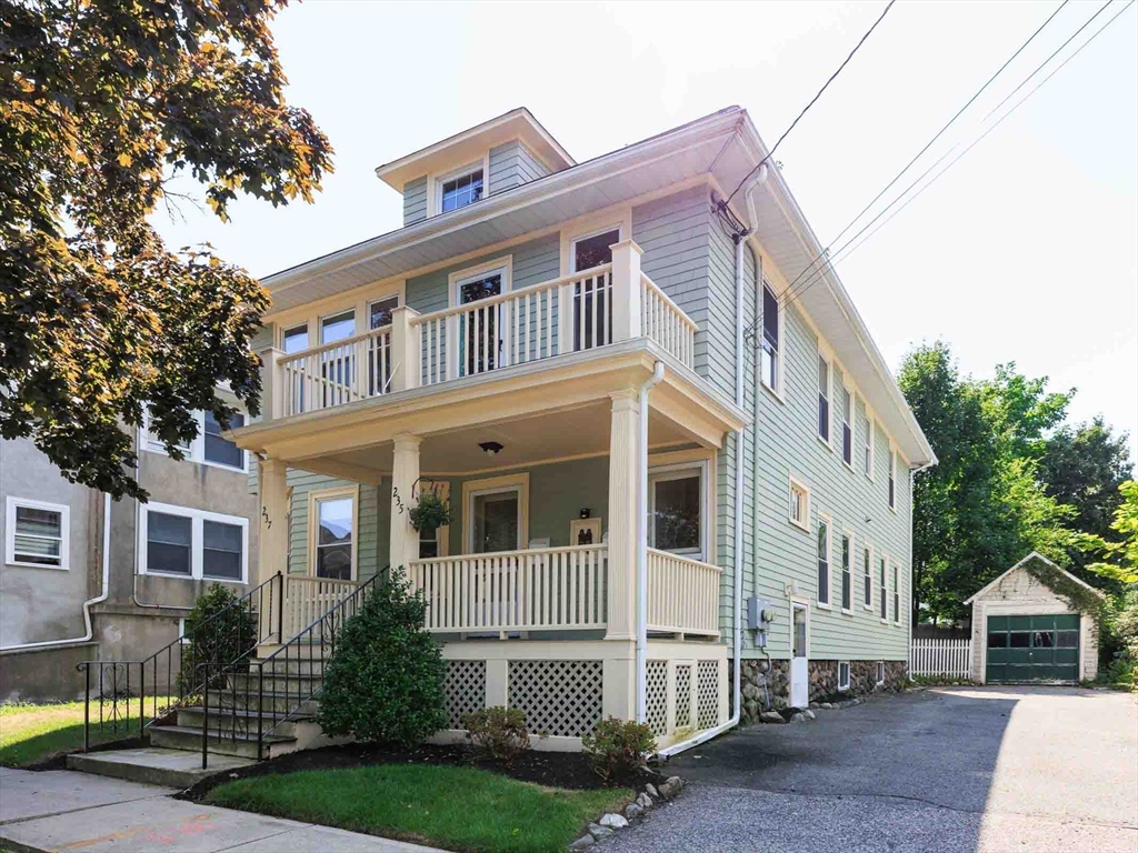 235-237 White Street
