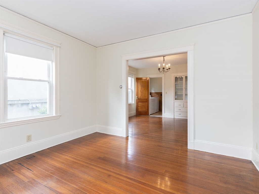 235-237 White Street
