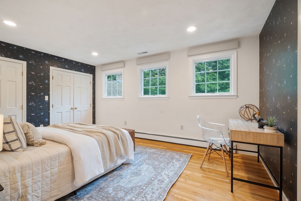 18 Boyden Rd