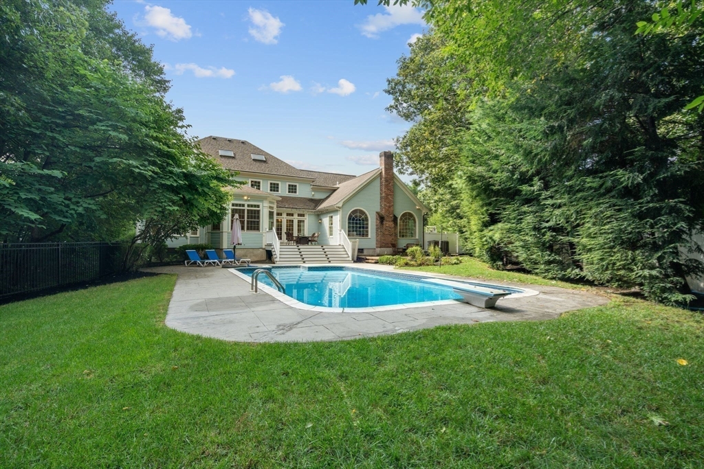 18 Boyden Rd