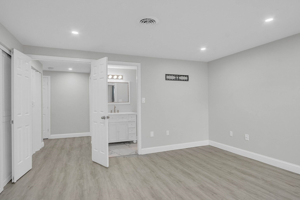 255 North Rd # 168