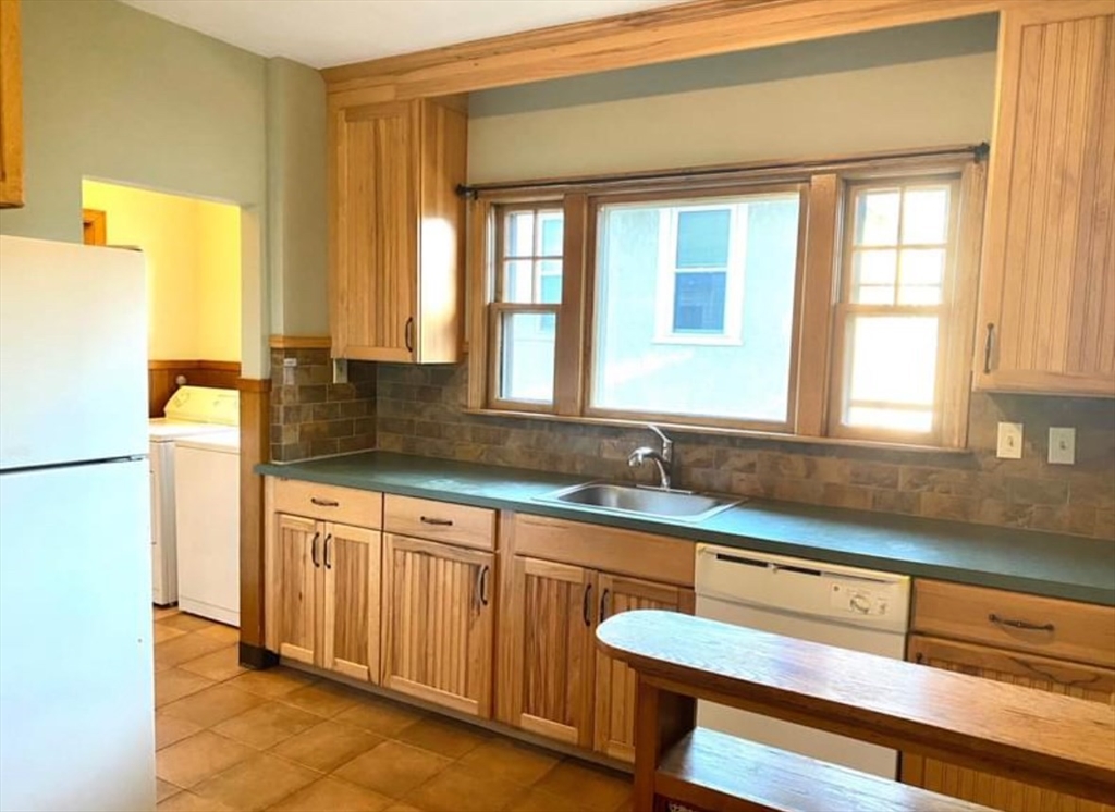235-237 White St # 2
