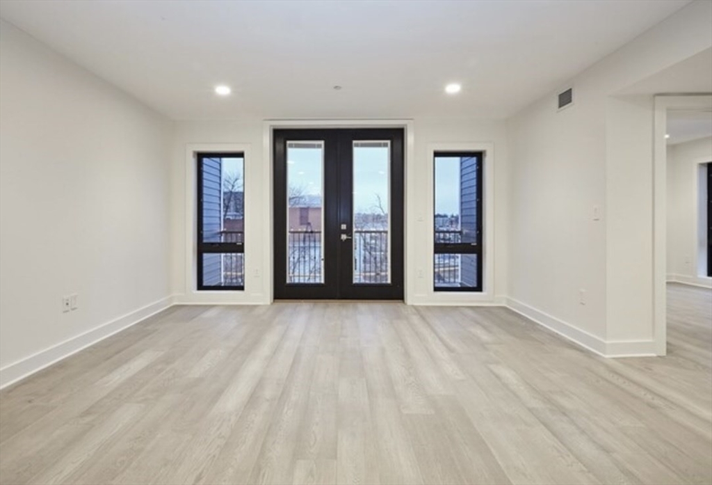 85 Willow Court Unit: aa