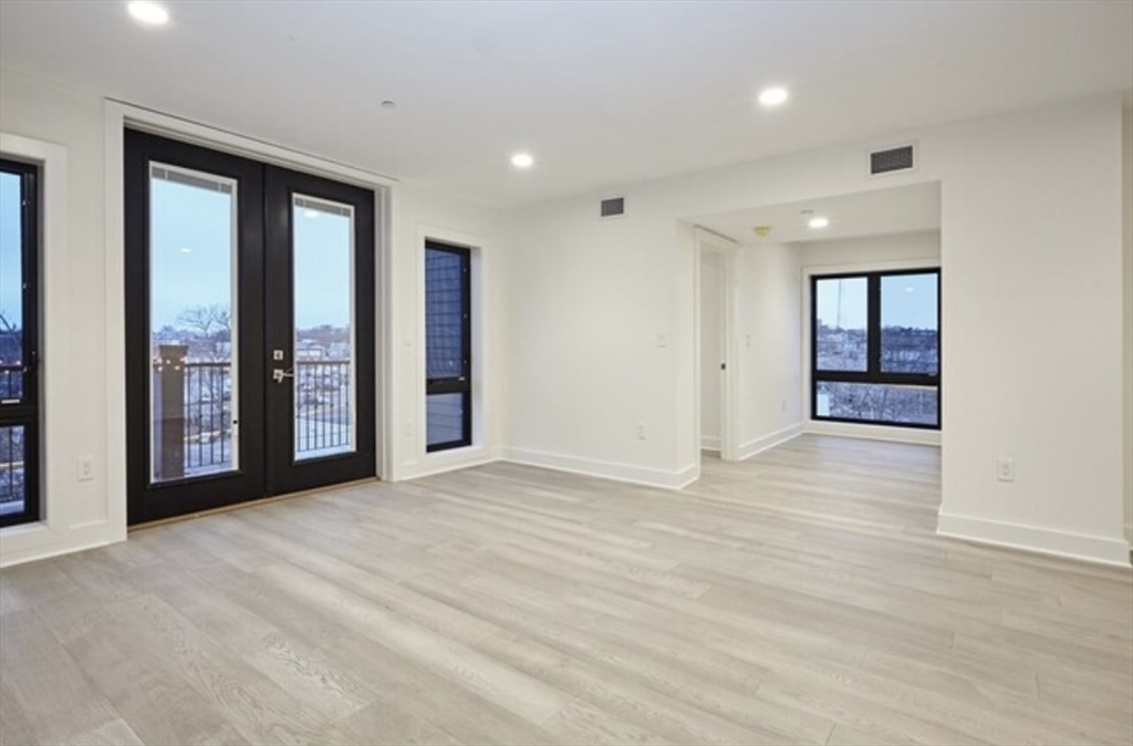 85 Willow Court Unit: aa