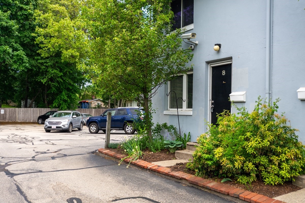 986 Washington Street # 8