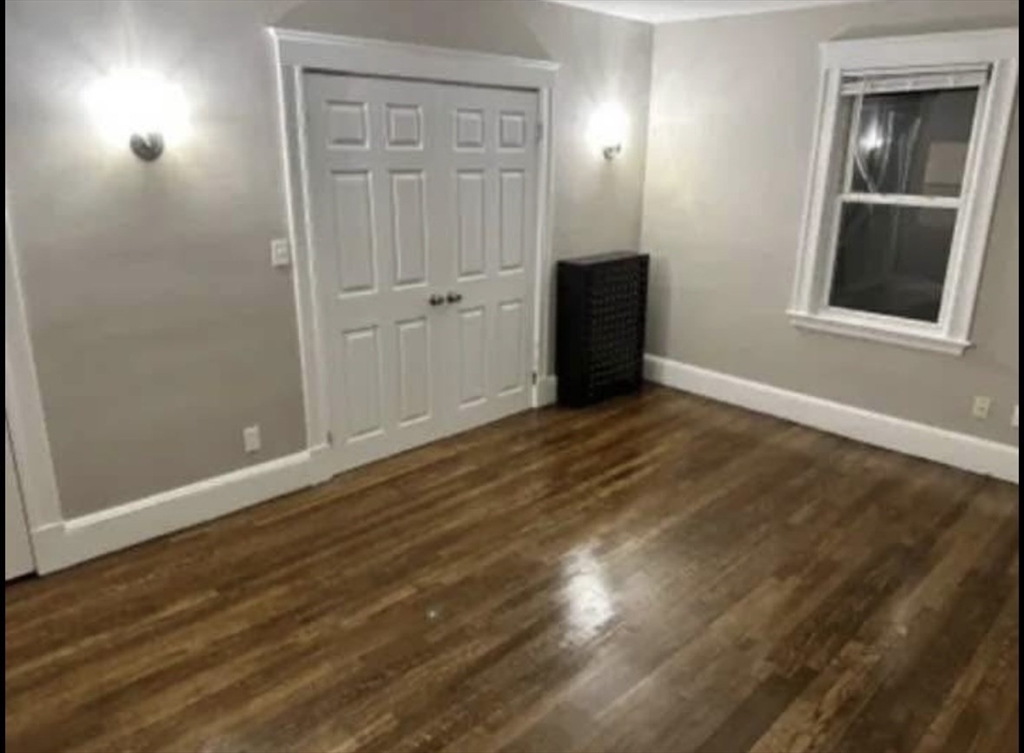 1083-1085 Main St # 2