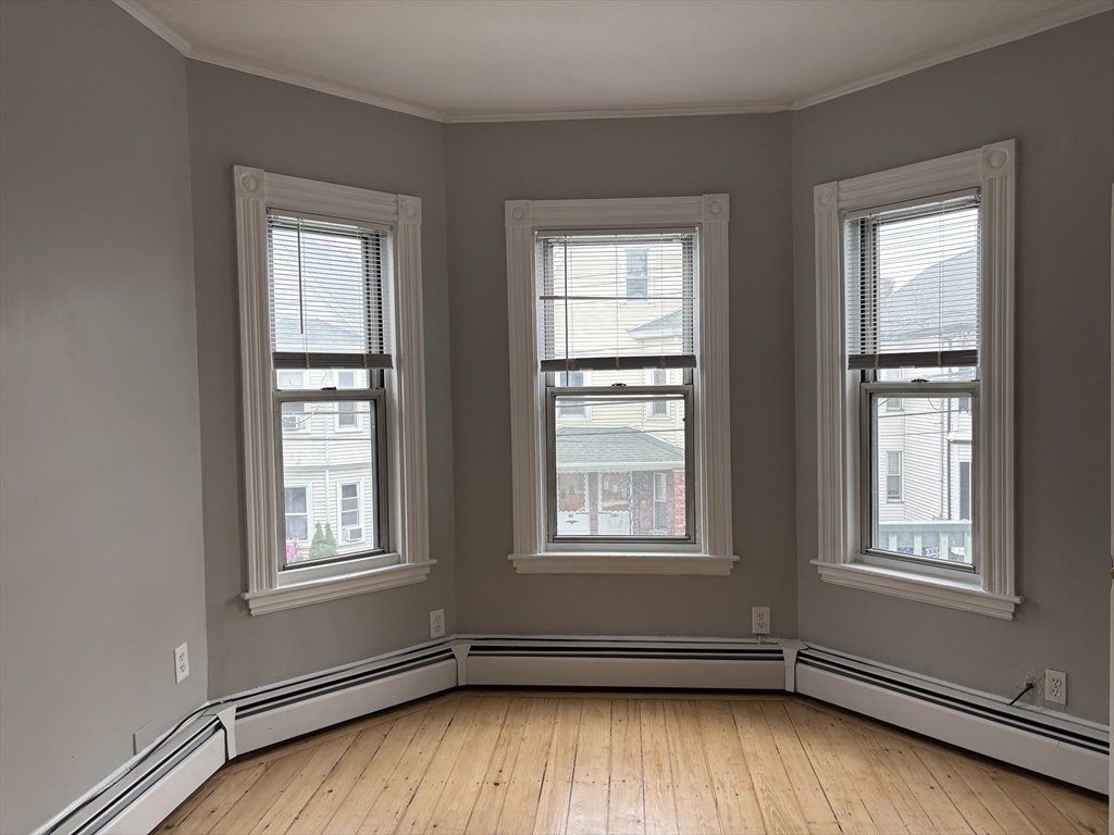 27 Trull St # 2