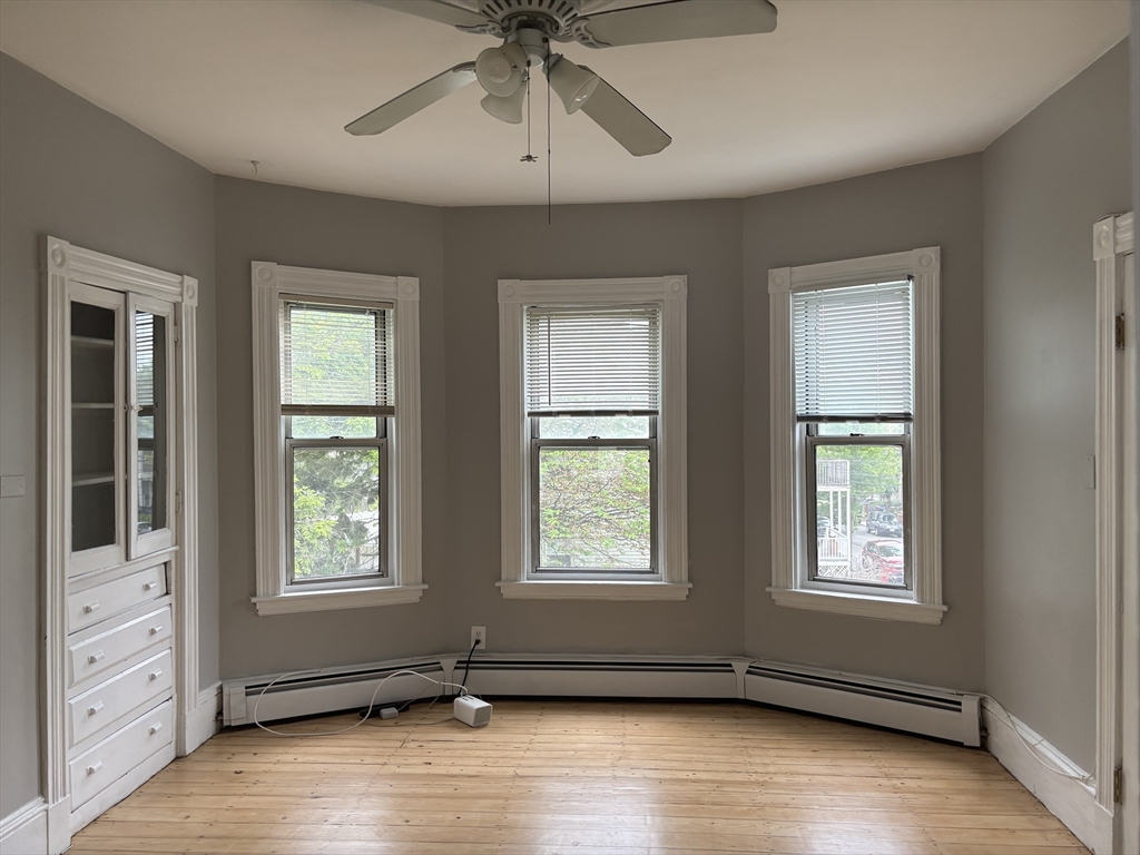 27 Trull St # 2