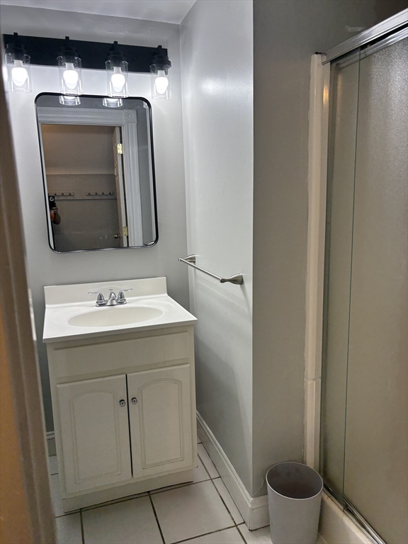 27 Trull St # 2