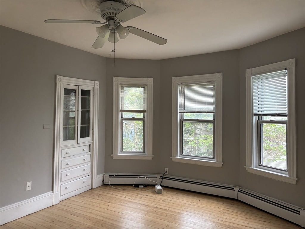 27 Trull St # 2