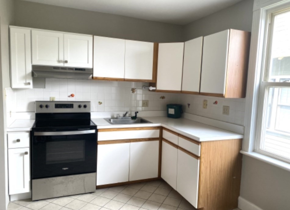 322 Brookline St # 4