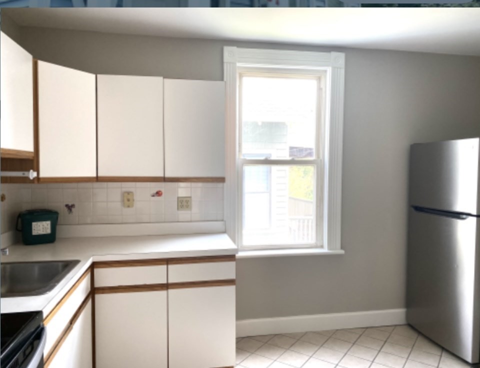 322 Brookline St # 4