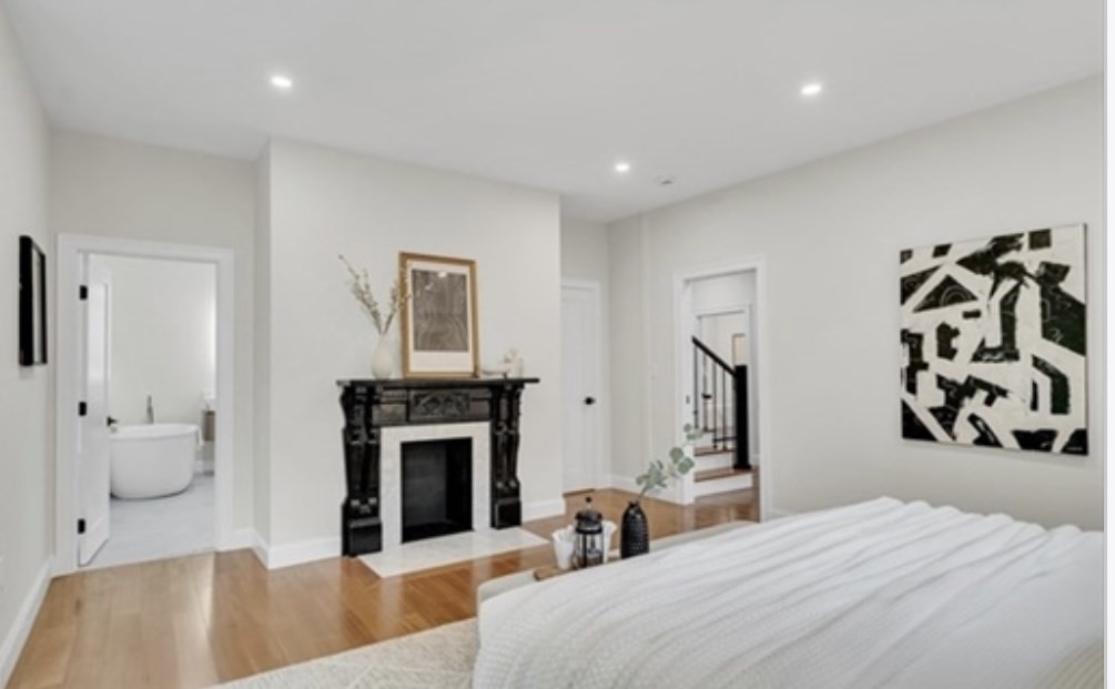 14 Summit St # 14