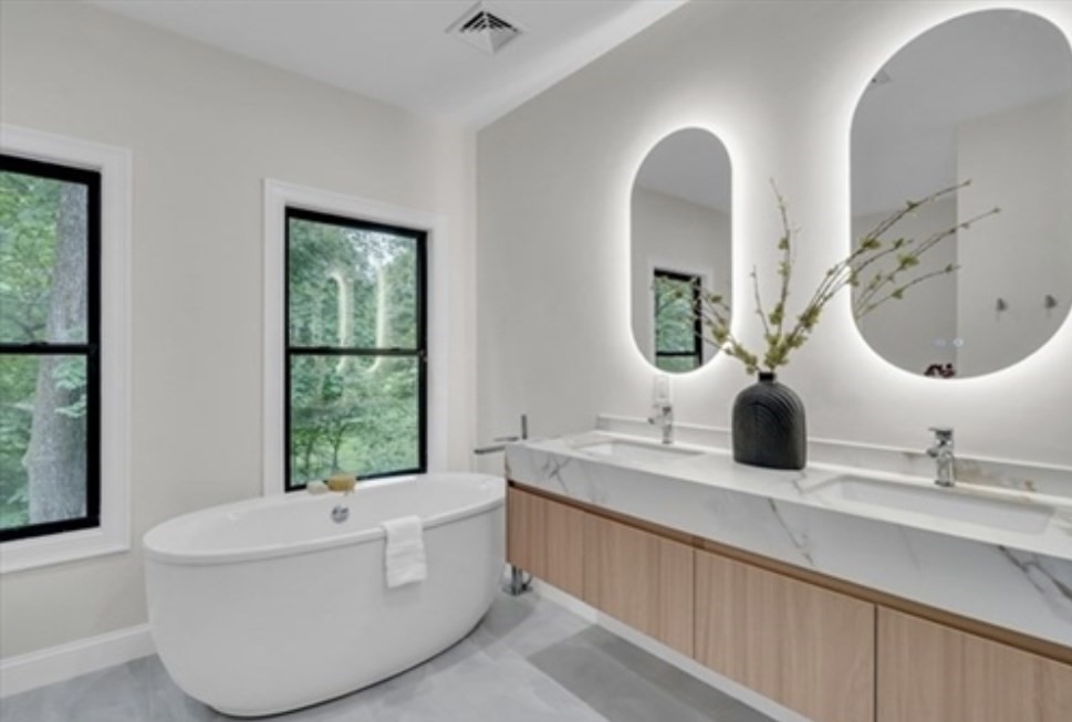 14 Summit St # 14