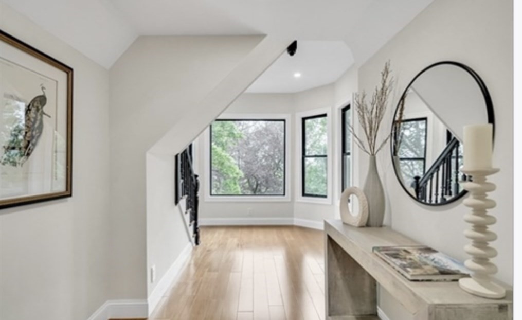 14 Summit St # 14