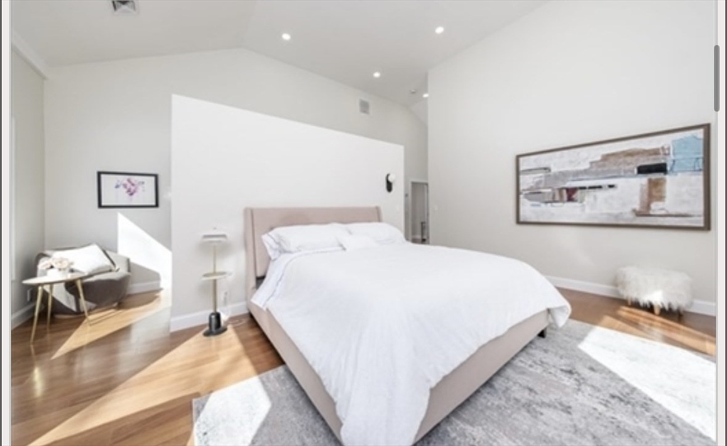 16 Summit St # 16