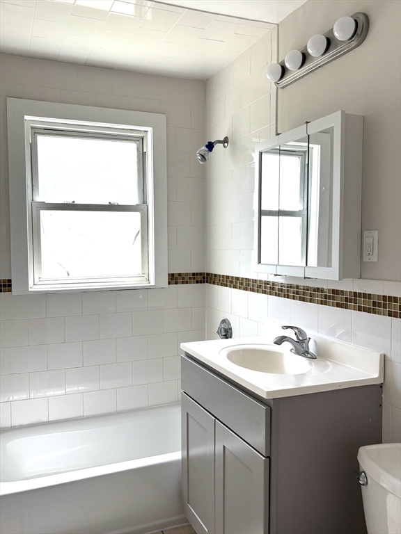 30 Bacon St # 1