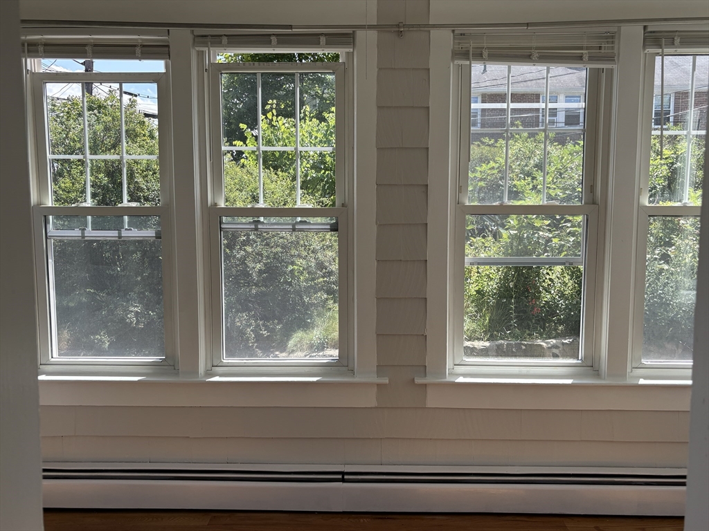 30 Bacon St # 1