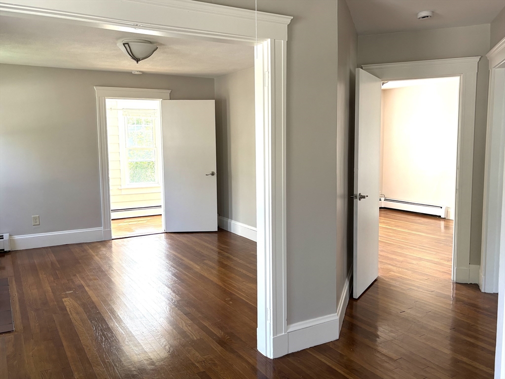 30 Bacon St # 1