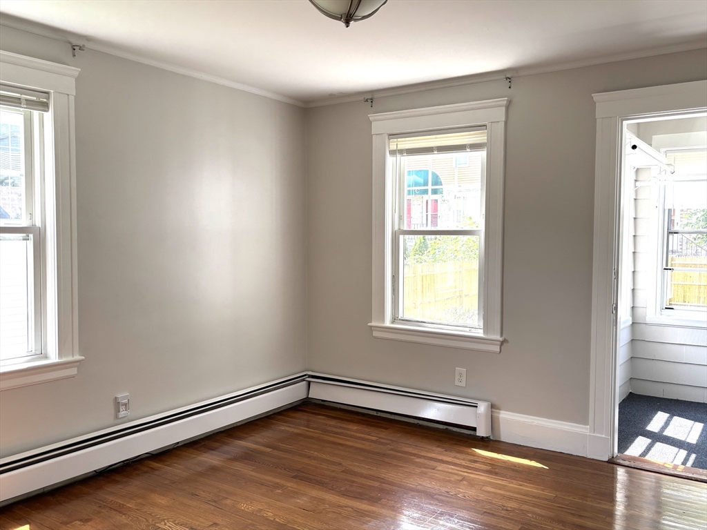 30 Bacon St # 1