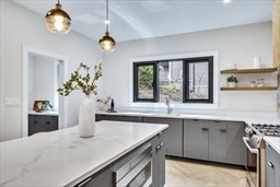 55 Hillside Ave