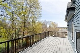 55 Hillside Ave