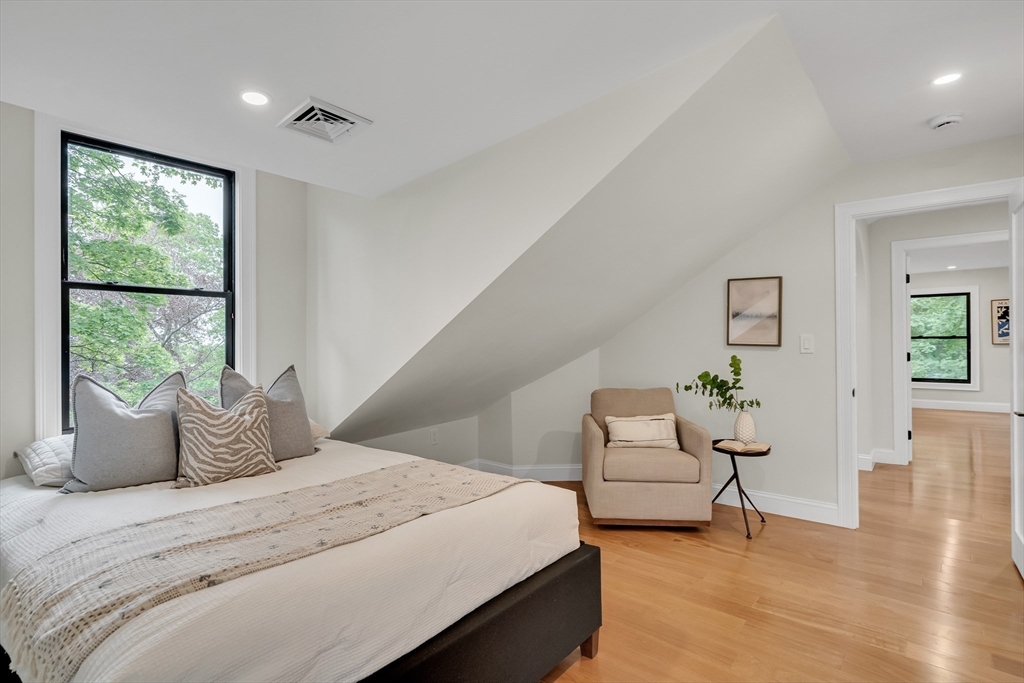 14 Summit Street # F Unit: 14-F