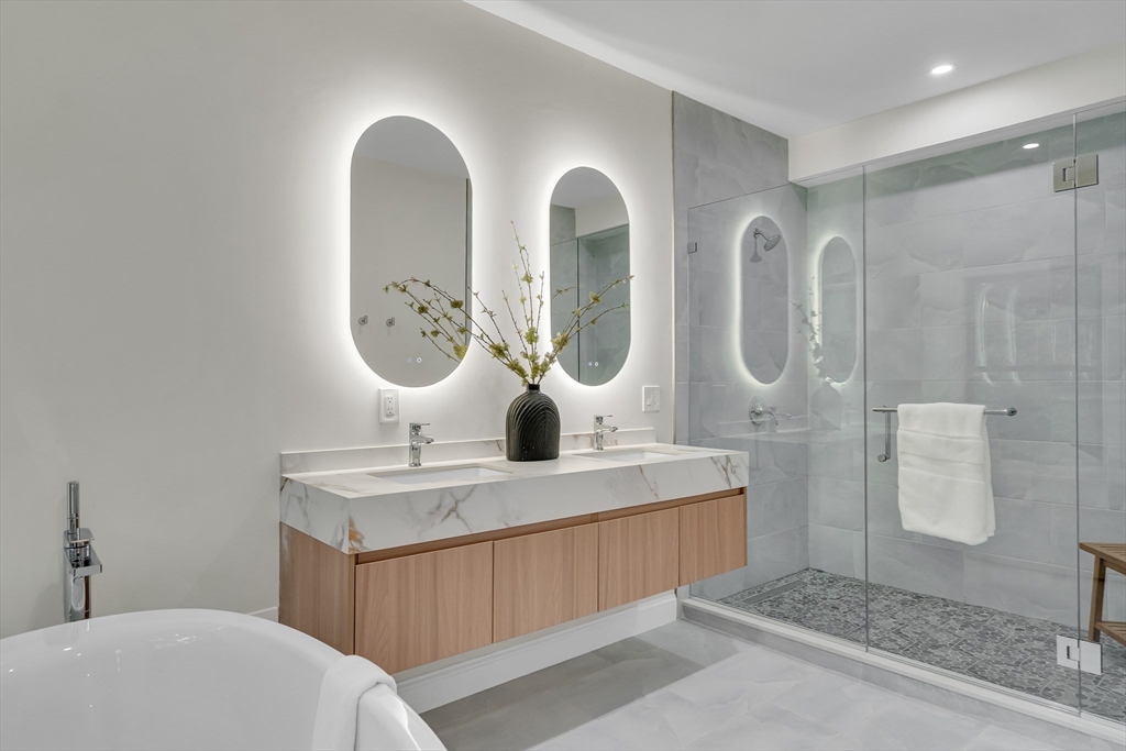 14 Summit Street # F Unit: 14-F