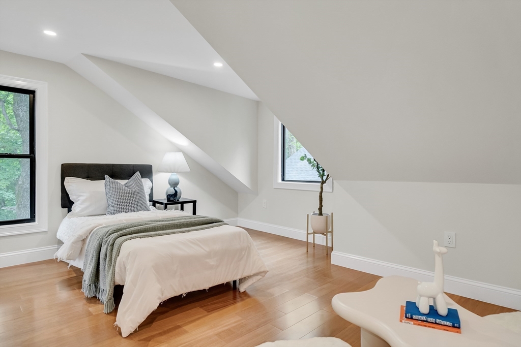 14 Summit Street # F Unit: 14-F