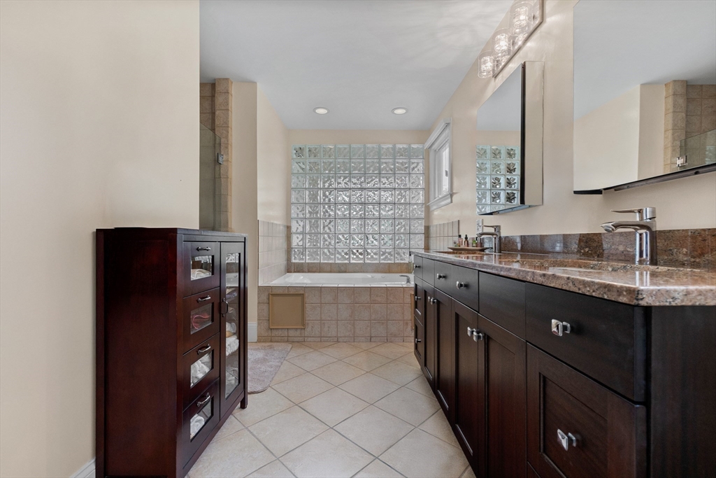 1488 Washington St # 1488