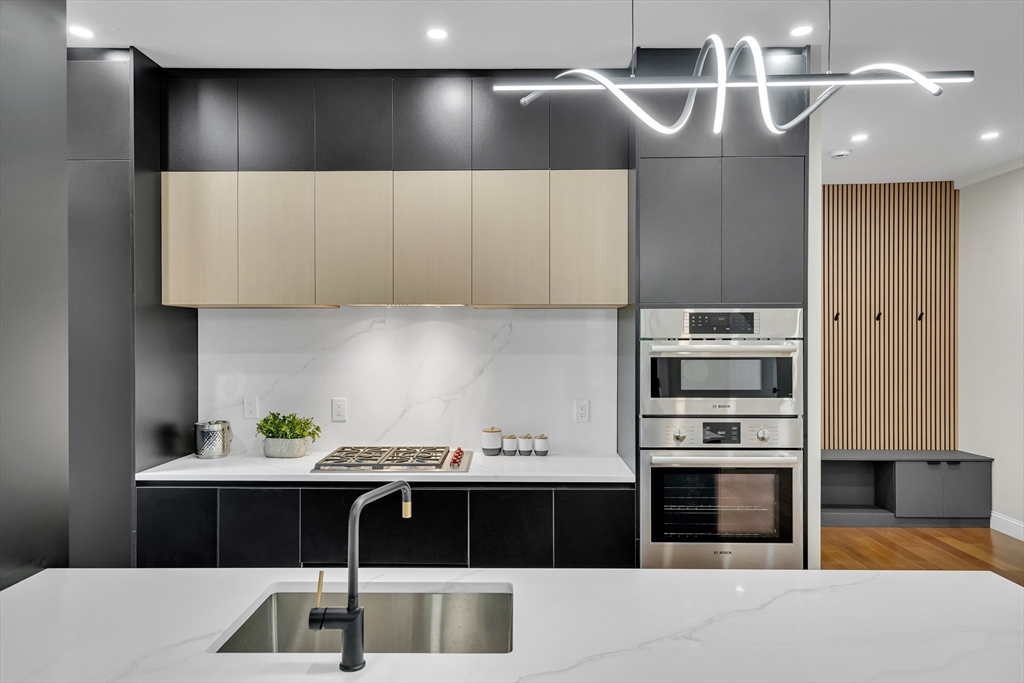 14-16 Summit Street, Newton