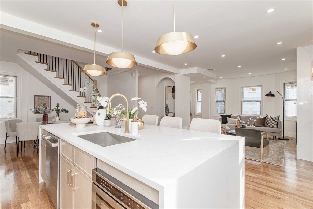 123 Mt Vernon Street # 2