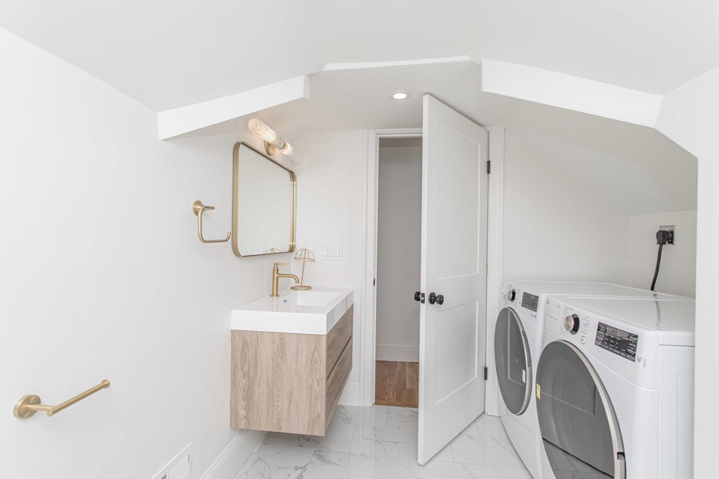 123 Mt Vernon Street # 2