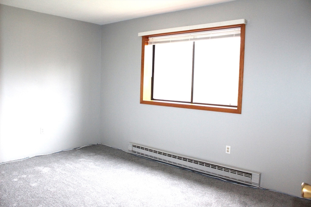 67 Milliken Ave # 22B