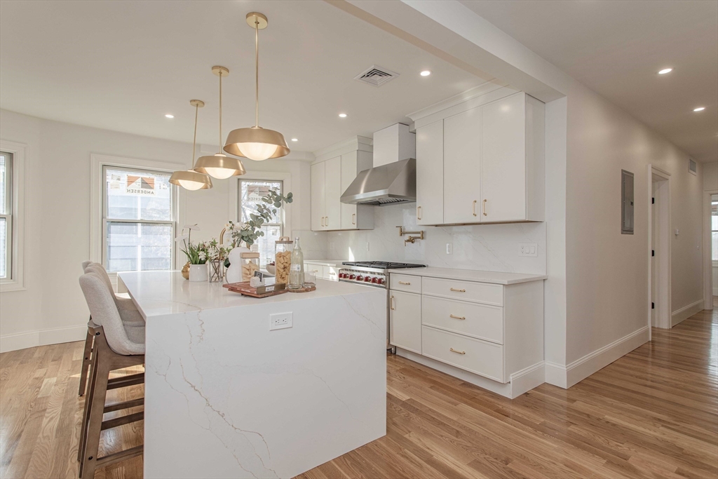 123-125 Mount Vernon Street